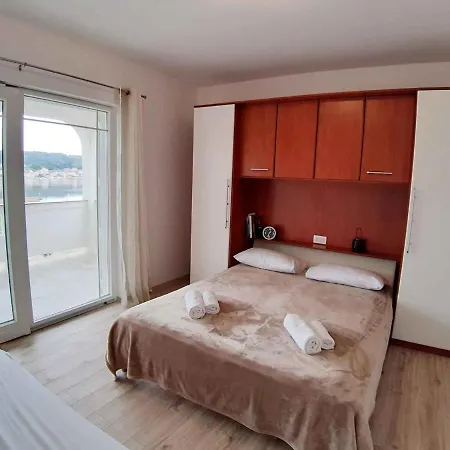 In 35929 Apartment *